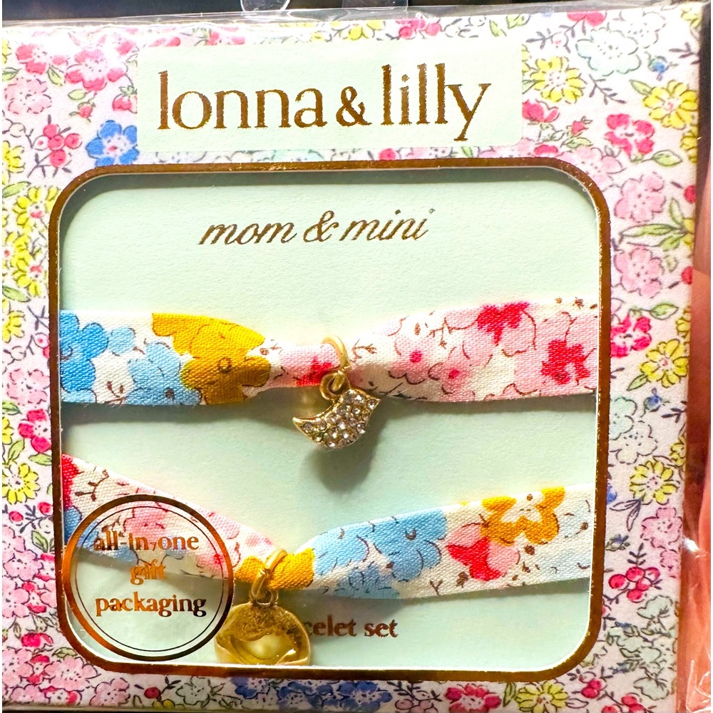 Gold-Tone 2-Pc. Set Multi Mom & Mini Bird, Charm Adjustable Bracelets
